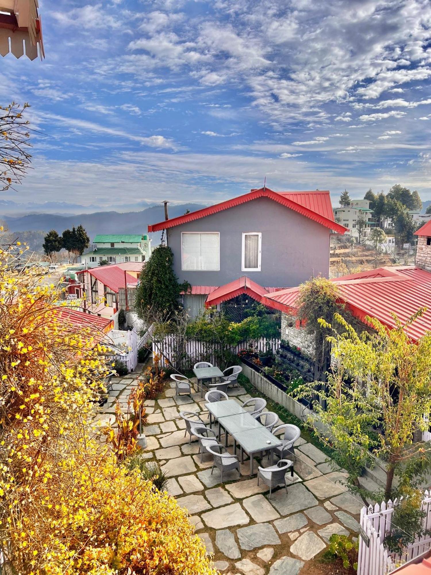 Hotel The Birdcage, Mukteshwar Exteriér fotografie