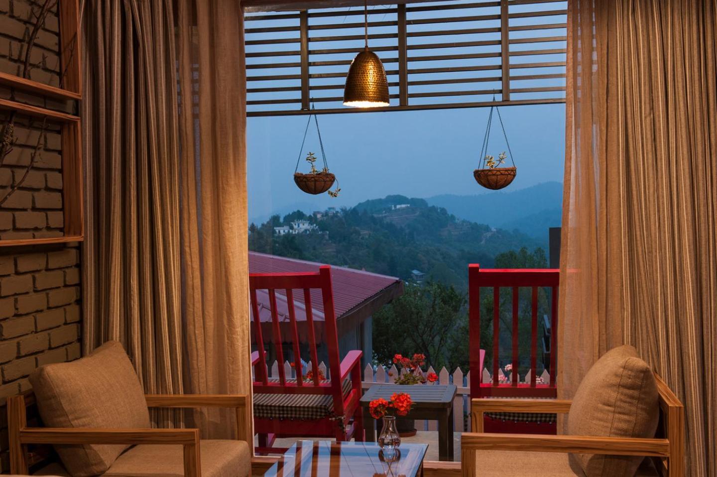 Hotel The Birdcage, Mukteshwar Exteriér fotografie